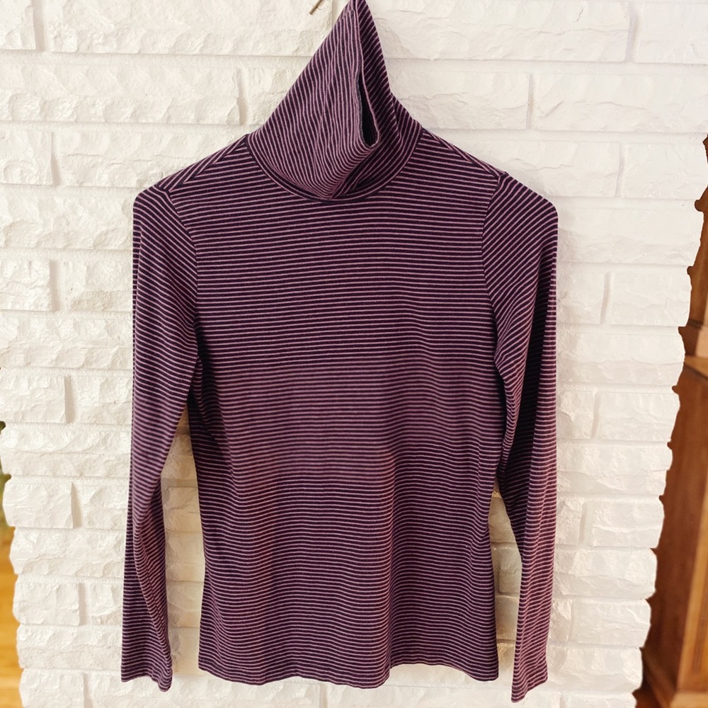 Lands End Turtleneck - Picture 2 of 7